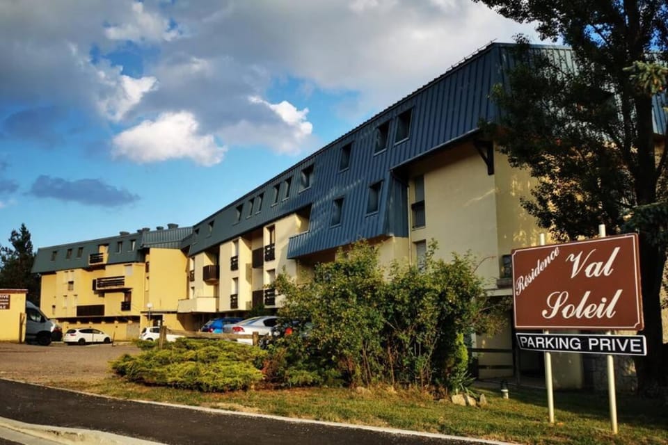 Bel appartement 45m2 rez de chaussée plein sud Apartment in Bolquère
