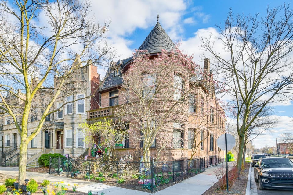 Victorian Mansion in Garfield Park House in Chicago