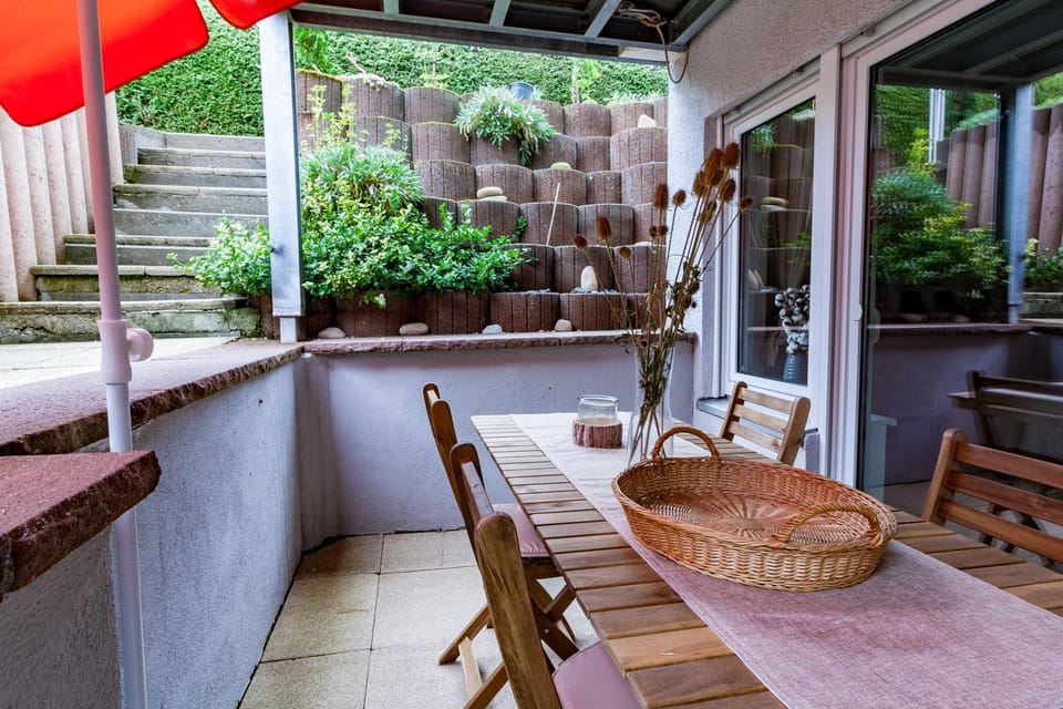 Patio, Balcony/Terrace, Seating area, Dining area