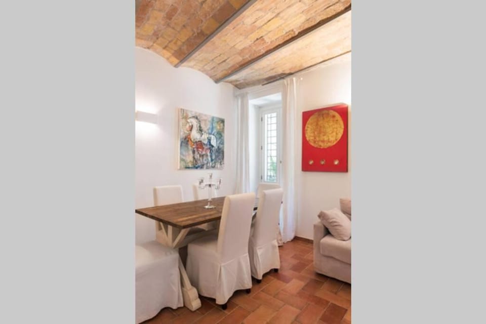 Lovely Colosseum loft apartment Apartment in Rome