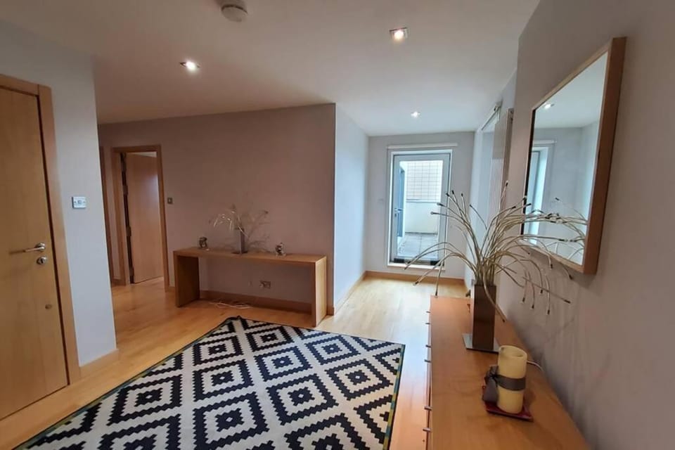 Other, Seating area