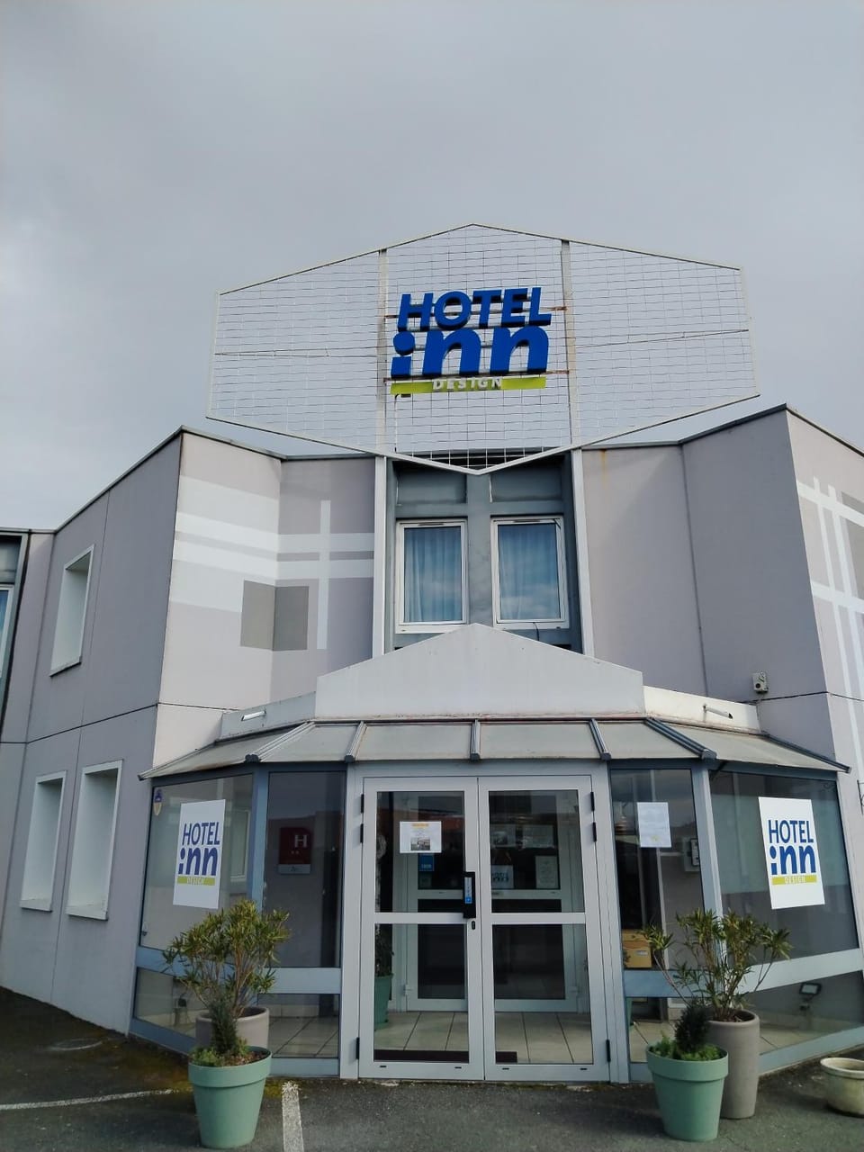 Property building, Property logo or sign