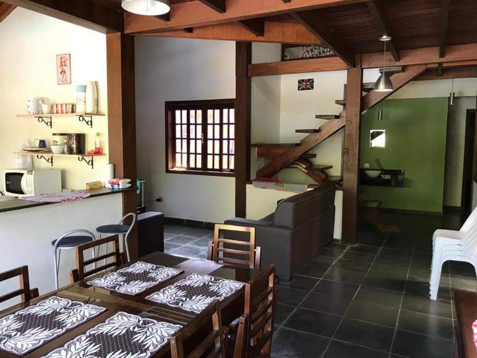 Casa de praia com piscina e clima de montanha House in Ubatuba