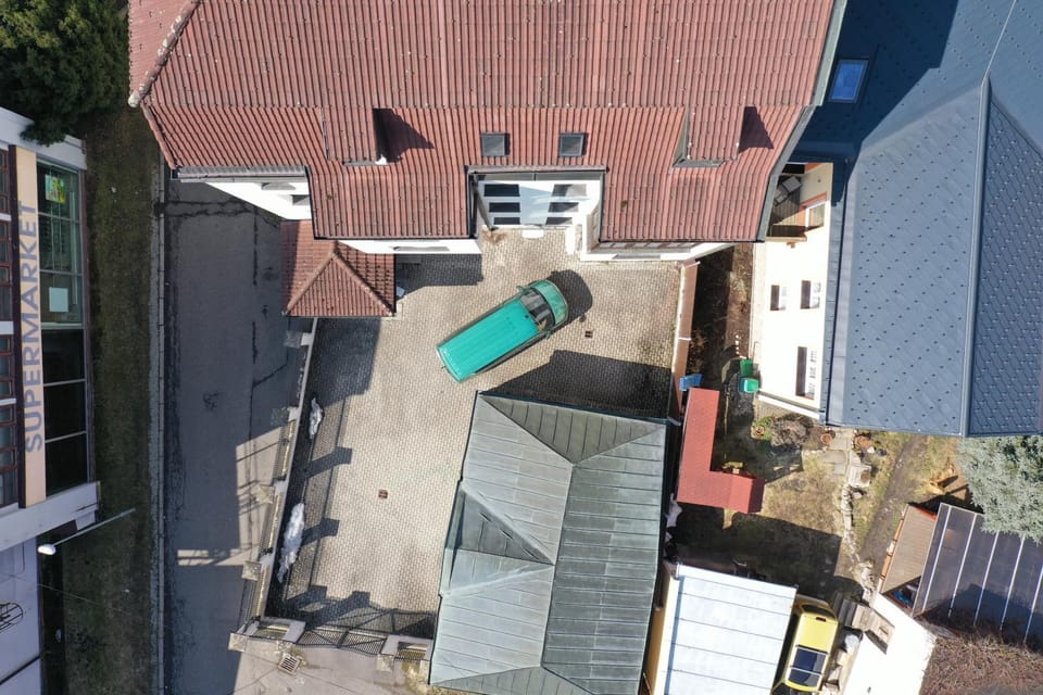 Inner courtyard view, Parking