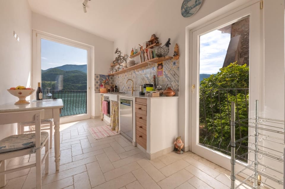 Letizia Lake House by Letizia Collection Apartment in Lazio