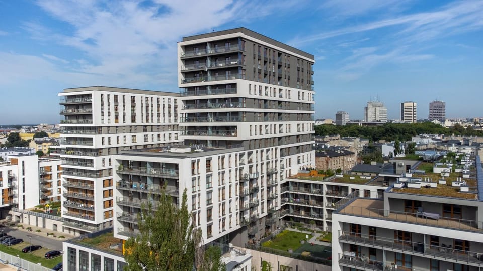 Property building, City view