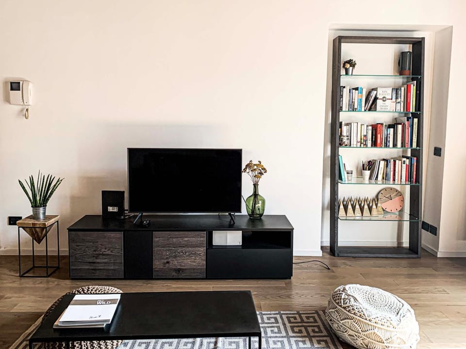 TV and multimedia, Living room