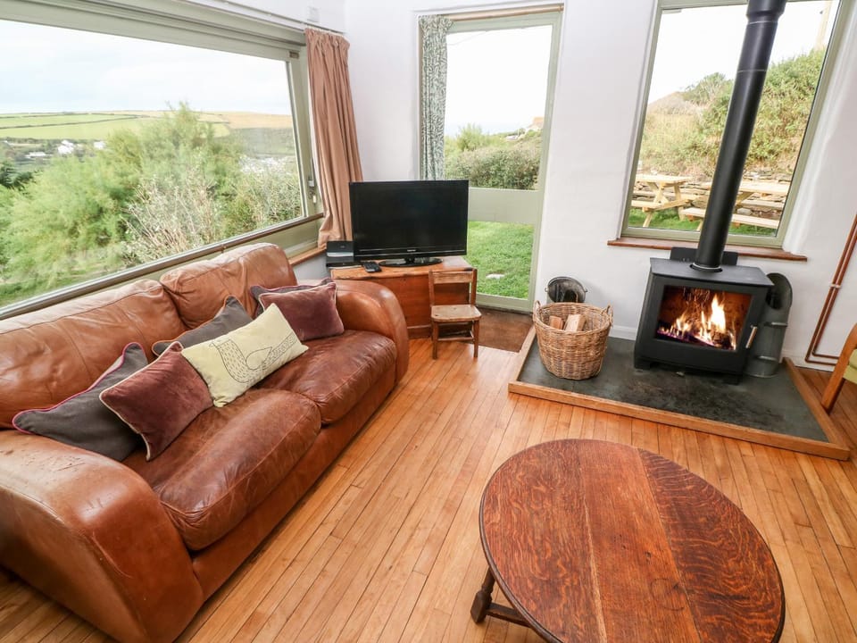 Porth Farm Annexe House in England