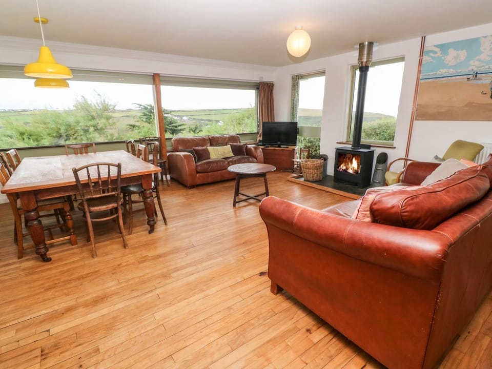 Porth Farm Annexe House in England