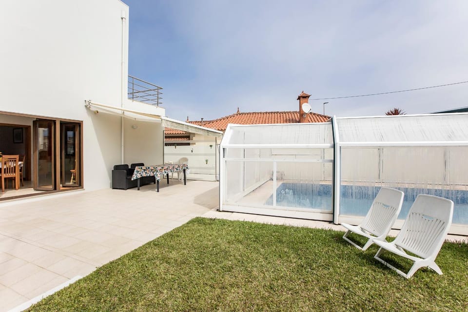 Patio, Swimming pool