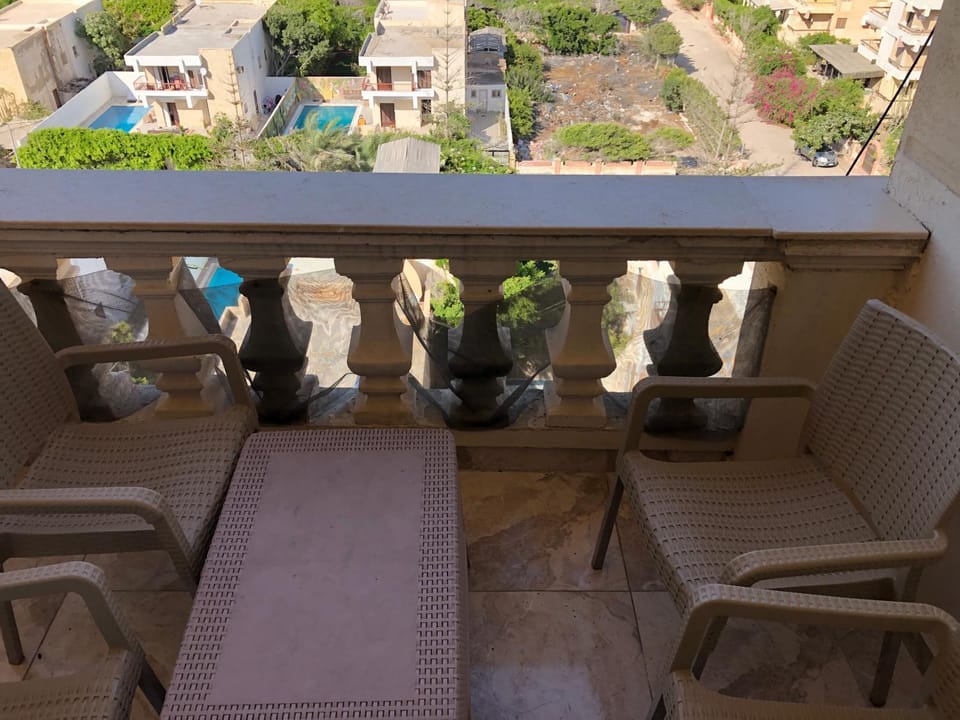 View (from property/room), Balcony/Terrace