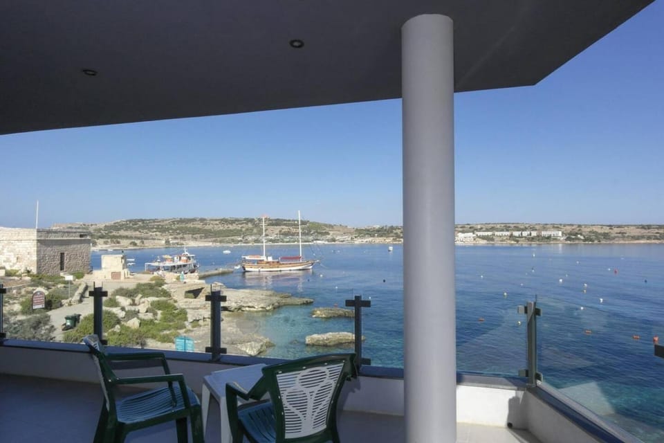 MEL 2 2BED seaview in Ghadira by Homely Apartment in Malta