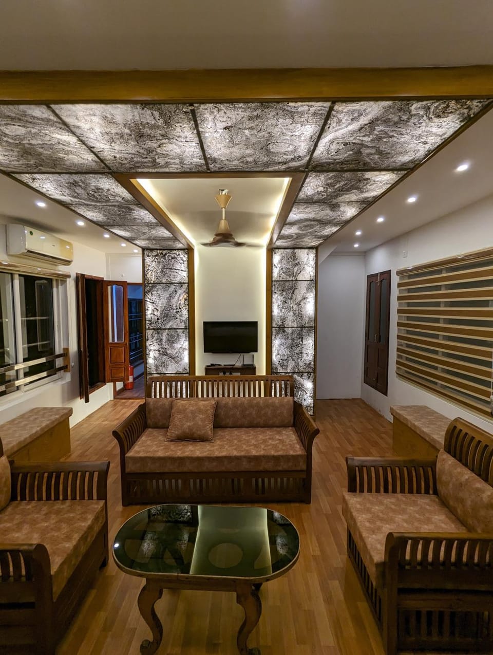 Living room, Lobby or reception
