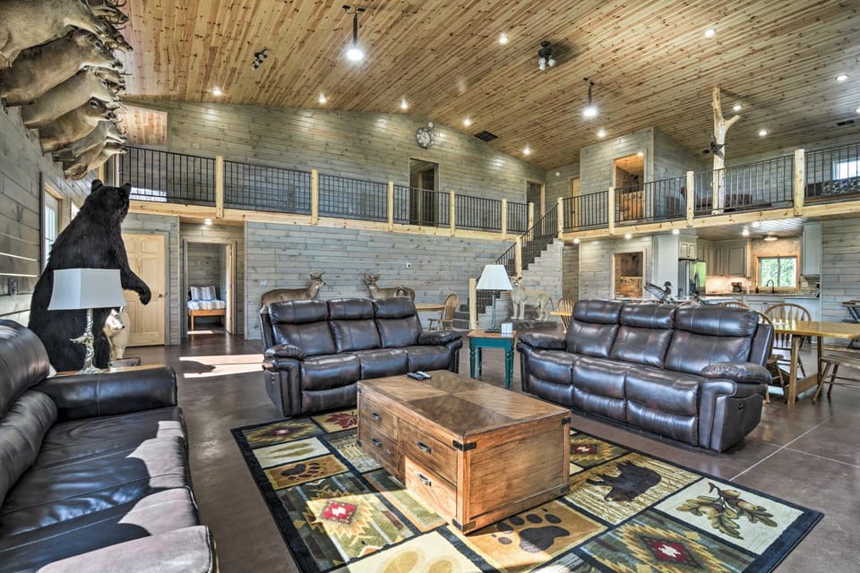 800-Acre Au Gres Oasis: 2 Ponds + ATV Trails! House in Michigan