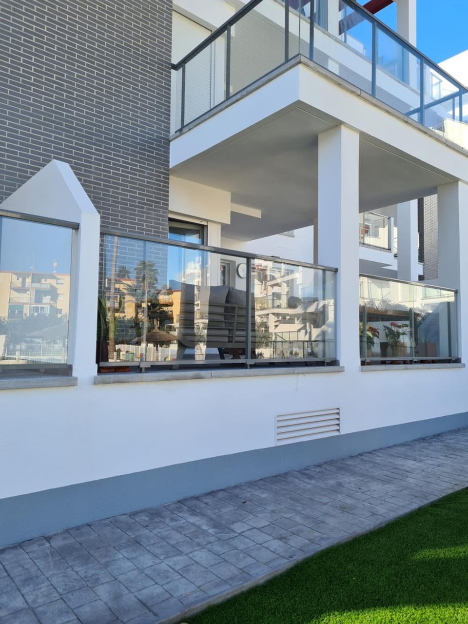 Property building, Balcony/Terrace