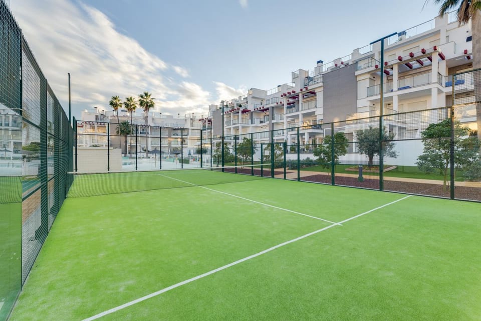 Tennis court
