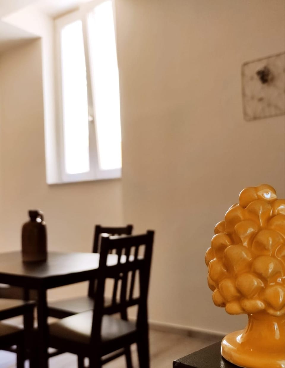 Dining area, kitchen