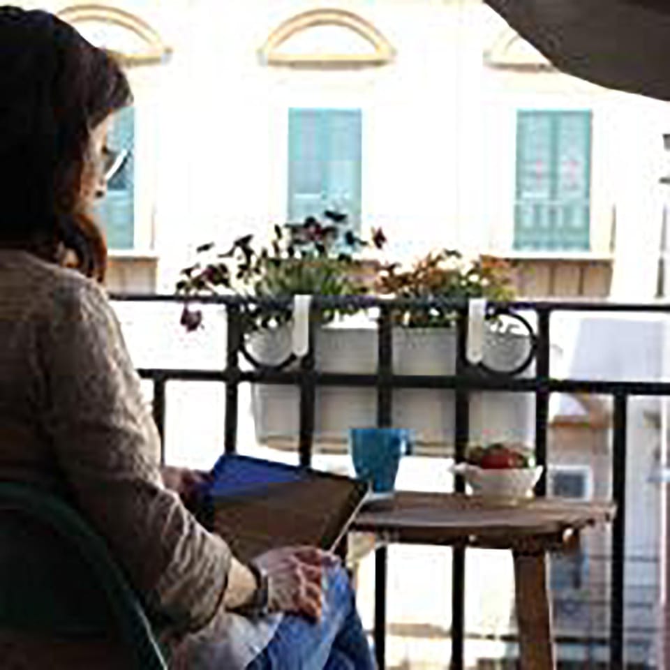 People, View (from property/room), Balcony/Terrace, Living room, Food and drinks, Seating area, Dining area, Food, group of guests