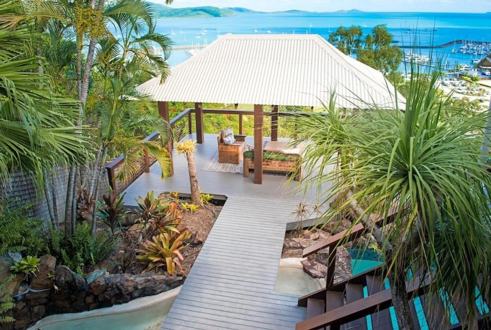 Airlie Beach Seaviews House in Airlie Beach