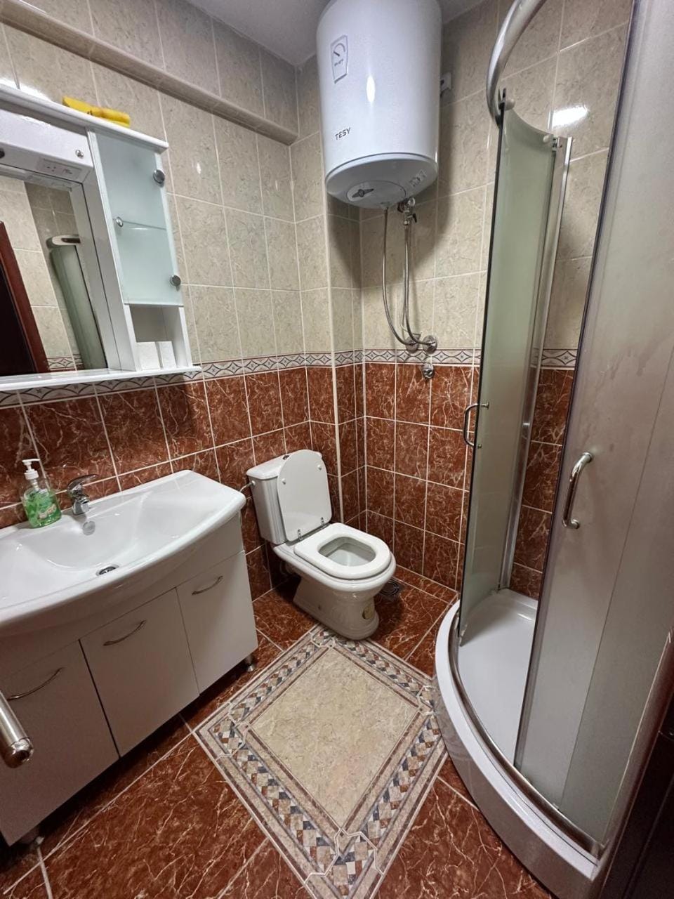 Shower, Toilet, Bathroom