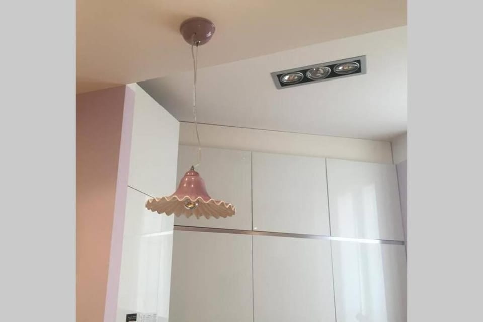 Decorative detail, hair dresser, kitchen