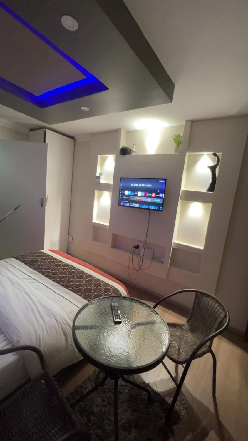 Made Stays Bed and Breakfast in Randburg