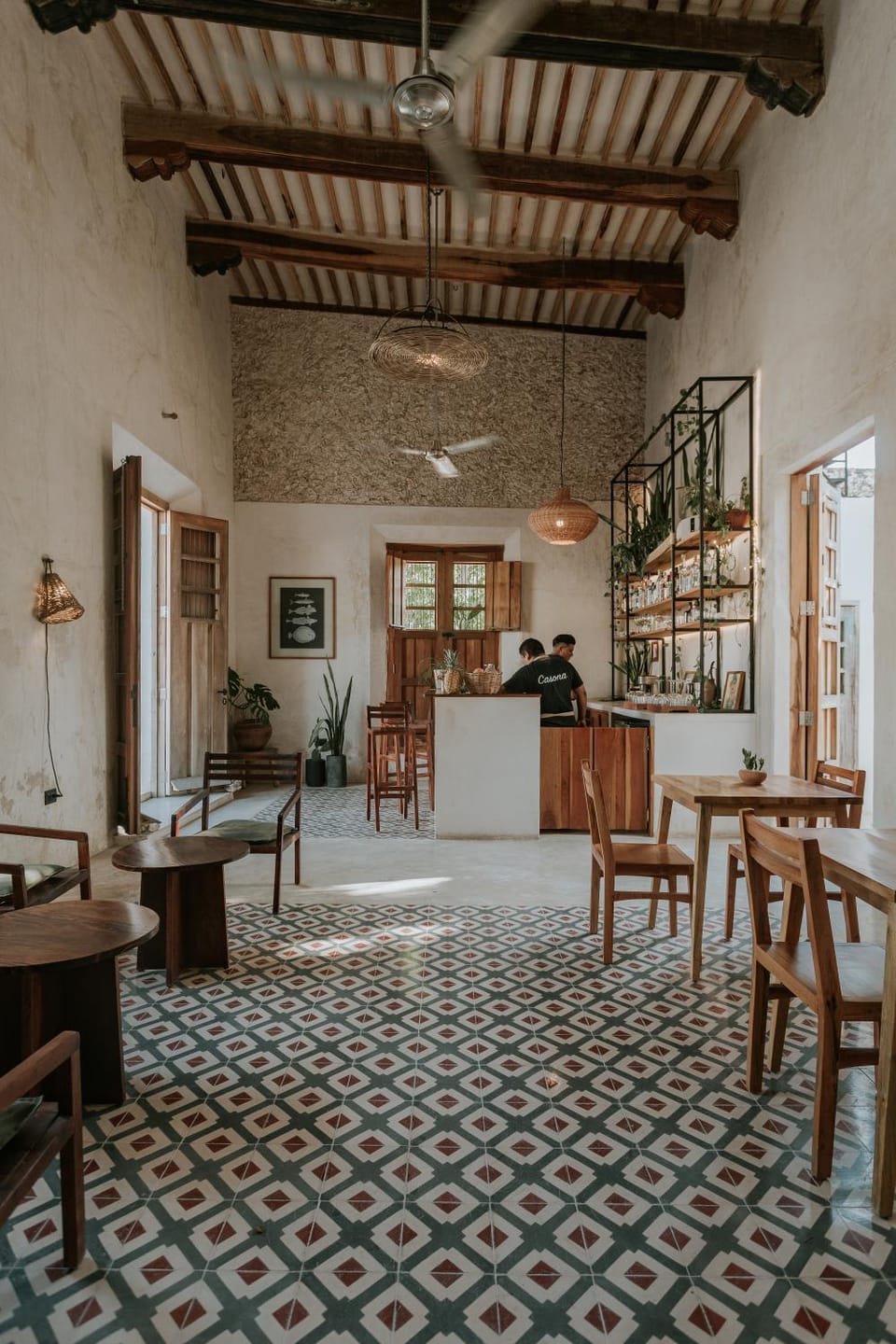 Property building, Restaurant/places to eat, Lounge or bar