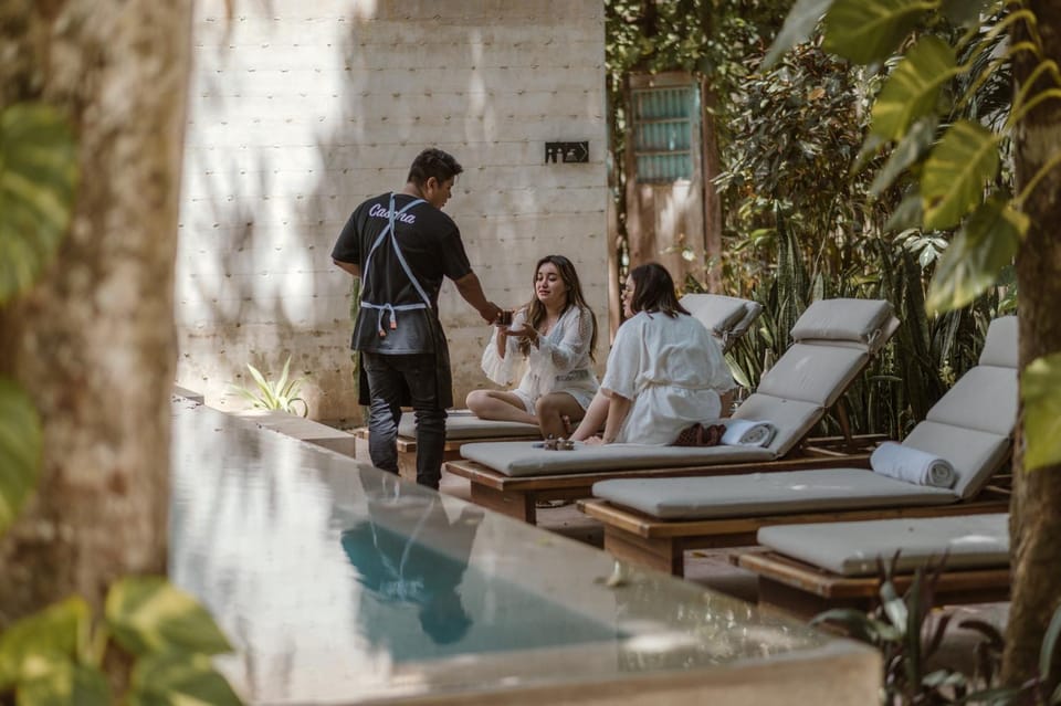 Restaurant/places to eat, Swimming pool, Breakfast