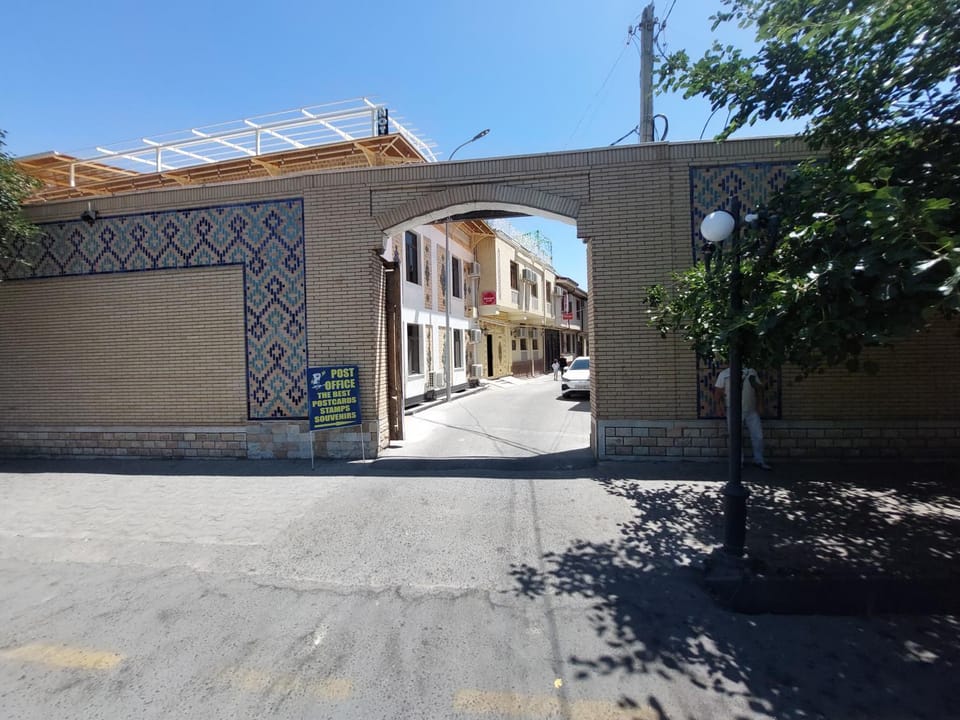 Hotel Grand Marakand Bed and Breakfast in Europe