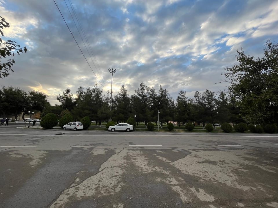 Hotel Grand Marakand Bed and Breakfast in Europe
