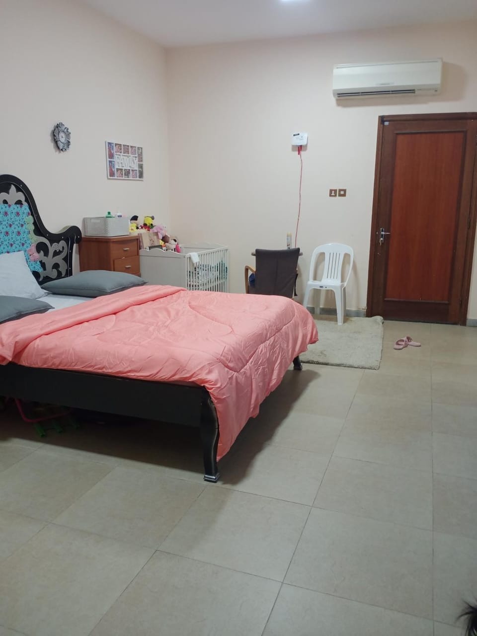 Furnished transient family room Vacation rental in United Arab Emirates