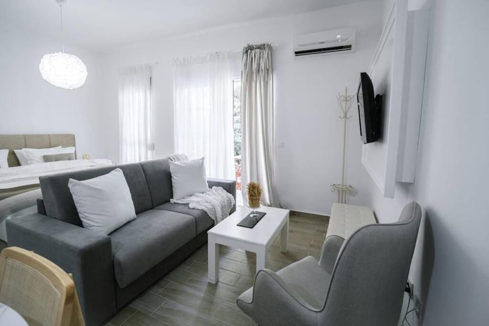 Luxury Central Studio Apartment in Decentralized Administration of Macedonia and Thrace
