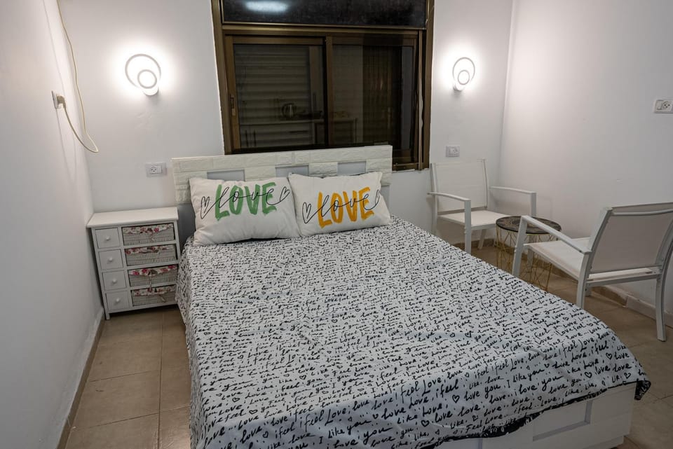 Small and Cozy Apartment in North District