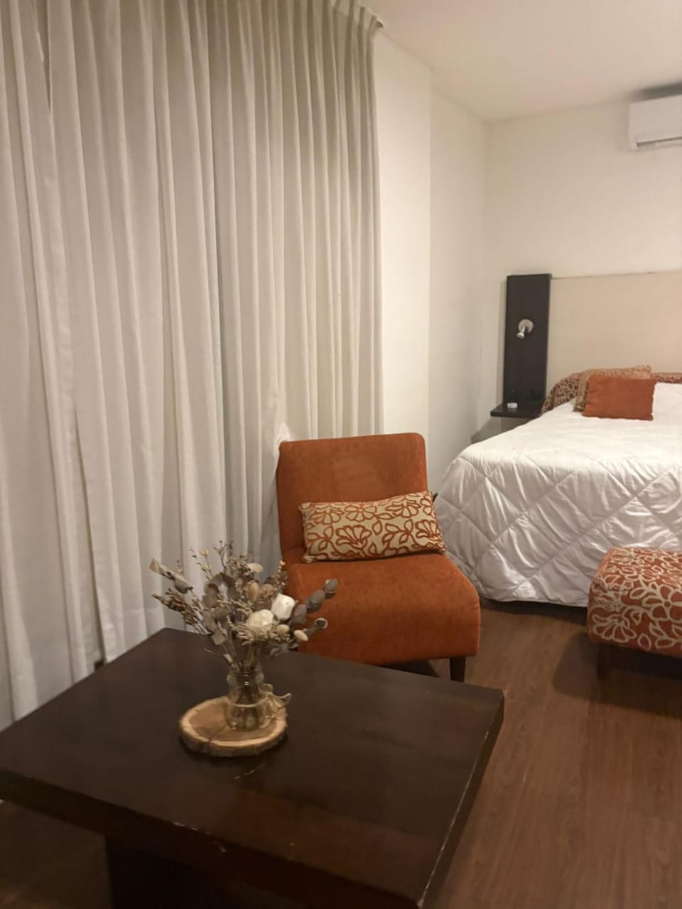 Departamentos Monoambiente Puerto Madero y Retiro Apartment in Buenos Aires