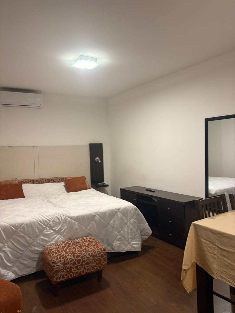 Departamentos Monoambiente Puerto Madero y Retiro Apartment in Buenos Aires