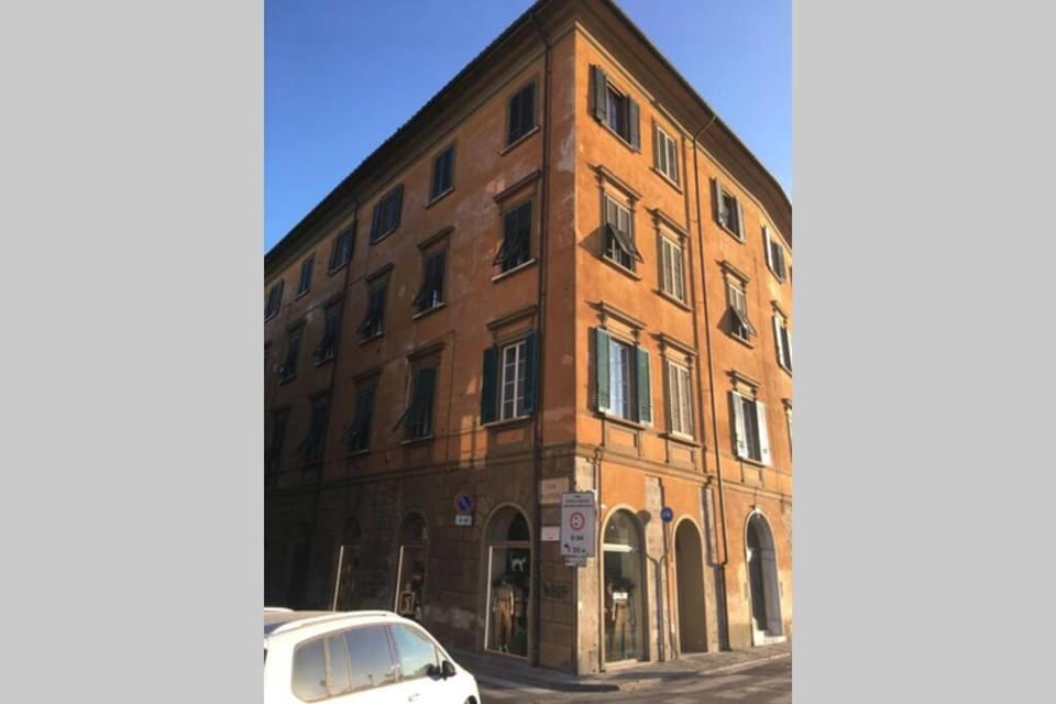 Street view, Location