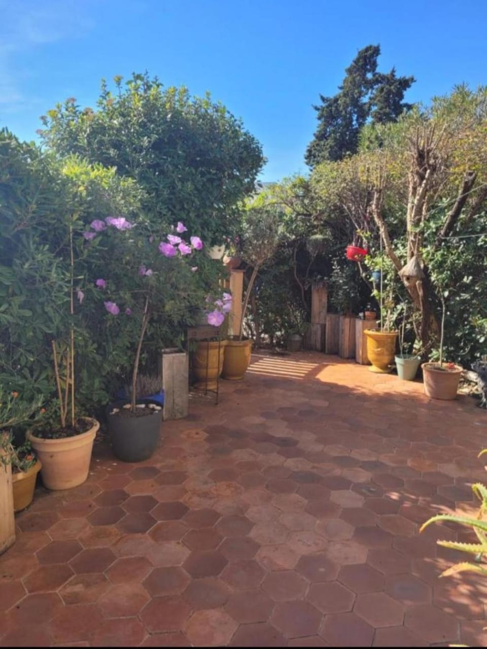 Maison de vacances à l'Ayguade classée 3 étoiles, climatisée,3mn à pied plage et restos ,5mn aéroport, 10mn gare House in Hyères