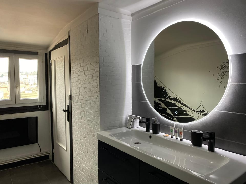 Suite Apollon - Centre-ville Apartment in Saint-Étienne