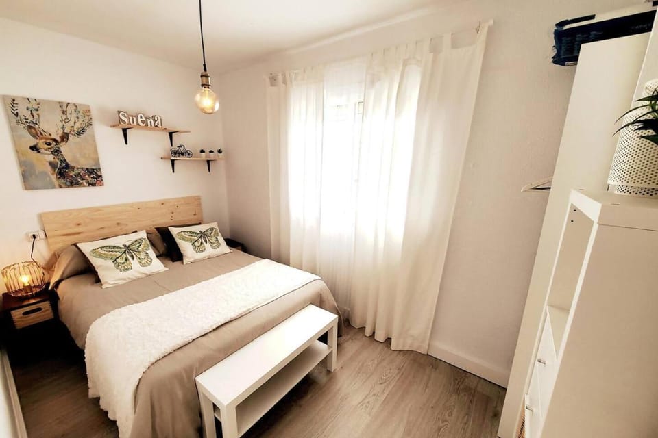 Apartamento Sol y Sur- Netflix y Parking Gratis Apartment in Almería