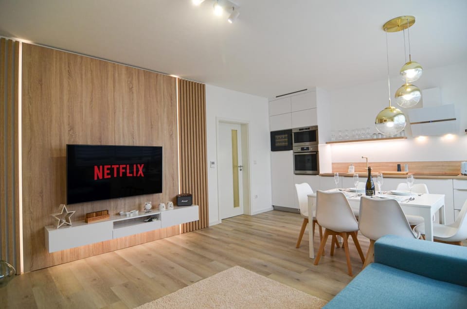 TV and multimedia, Living room, kitchen