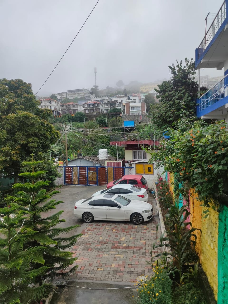 Natural landscape, City view, Parking