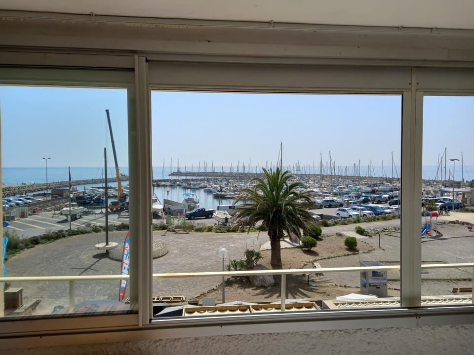 Appartement vue mer Apartment in Fleury
