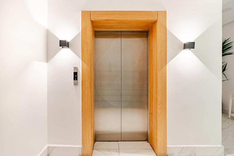 elevator