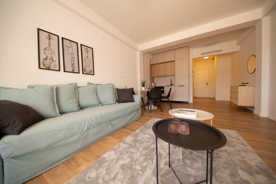 Central Seaside Residence Apartment in Vis