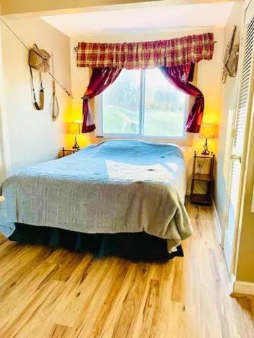 Come feel what it's like to relax at 4900' Apartment in Sugar Mountain
