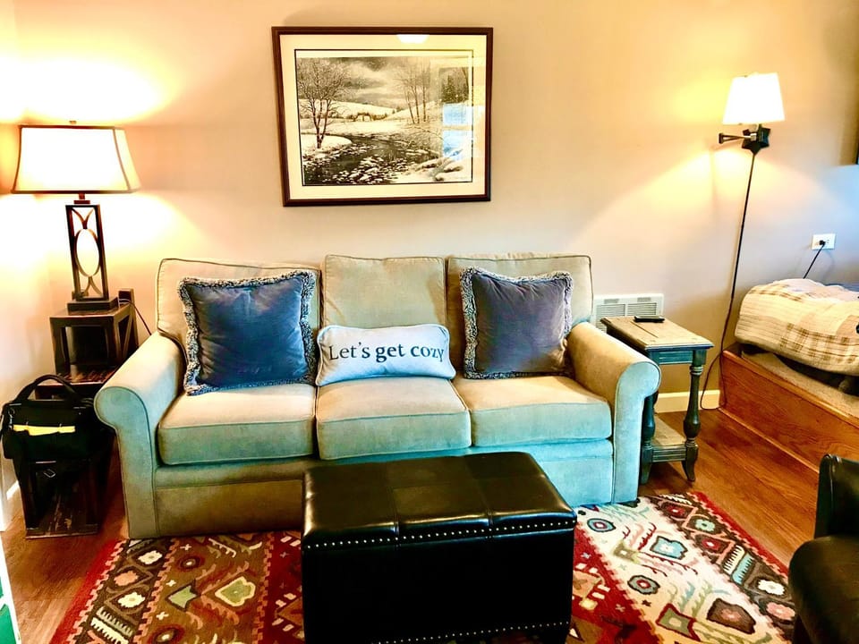 Beech Mountain Cozy Condo Apartment in Beech Mountain