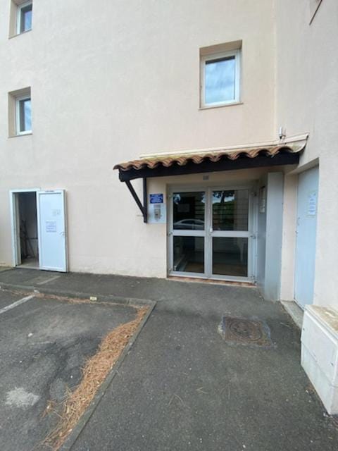 Très beau studio cabine Cabin in Agde