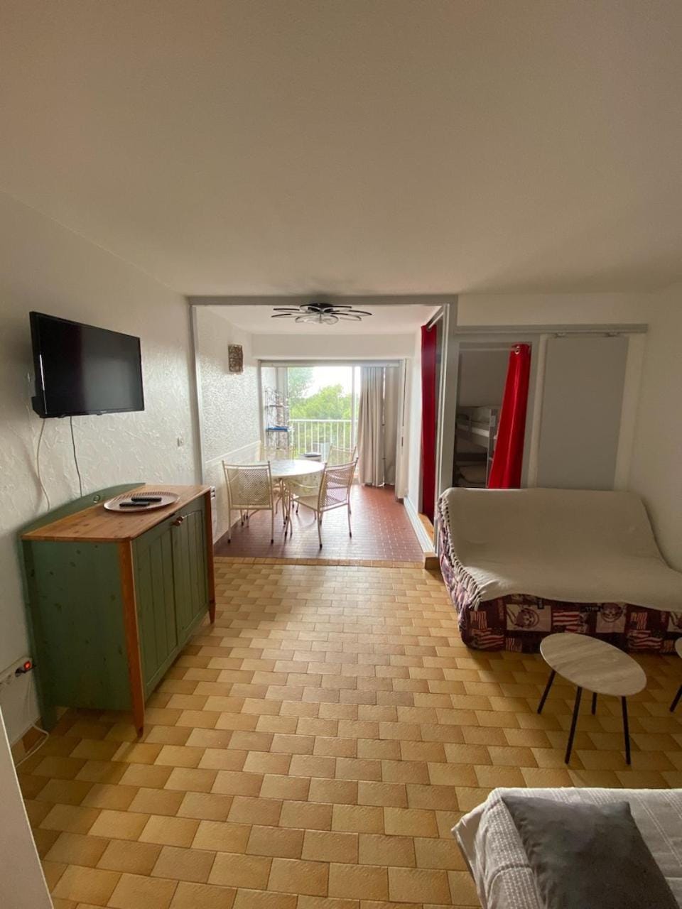 Très beau studio cabine Cabin in Agde