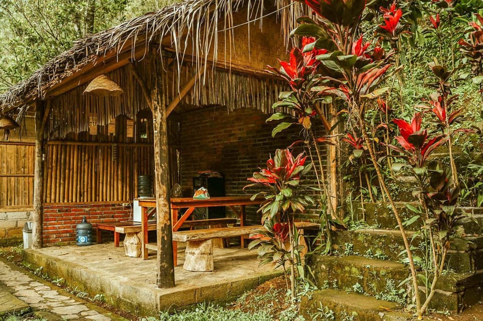 Property building, Restaurant/places to eat