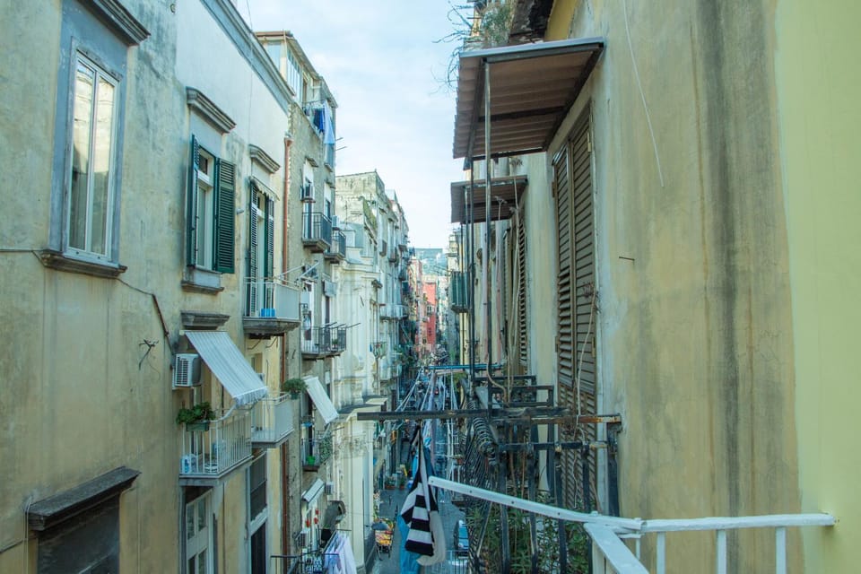 Neighbourhood, Balcony/Terrace, City view, Street view
